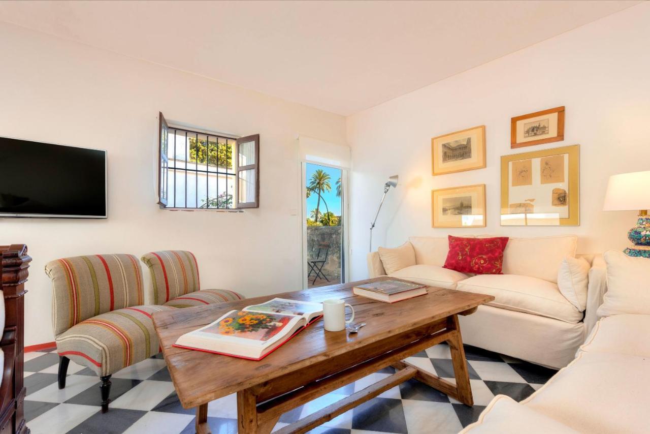 Genteel Home Casa Alcazar Севилья Экстерьер фото