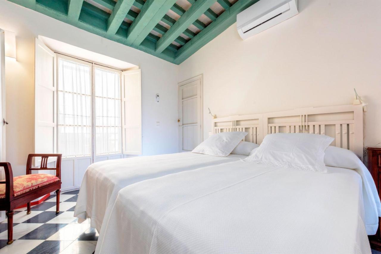 Genteel Home Casa Alcazar Севилья Экстерьер фото